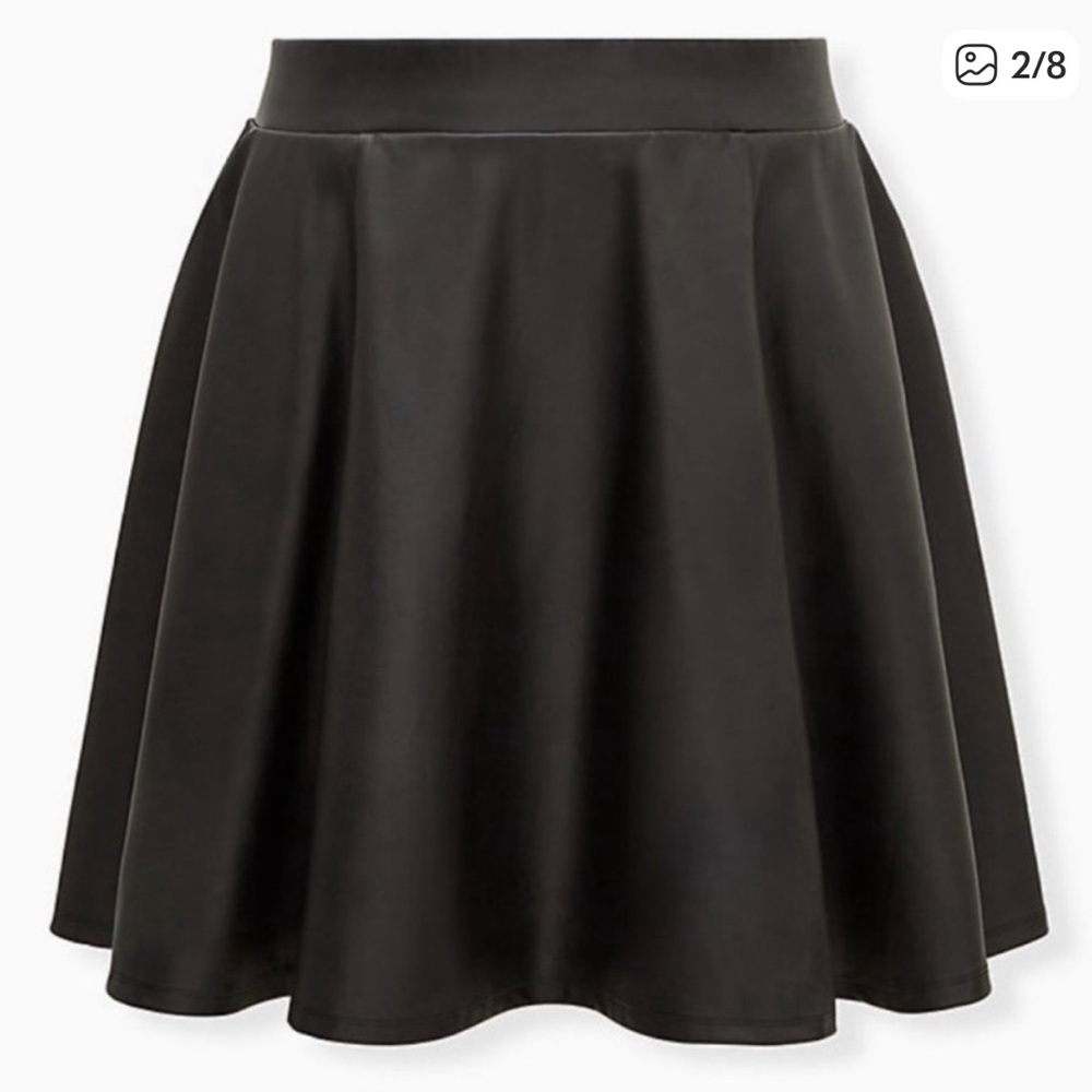 Elegant Black Women's Skirt